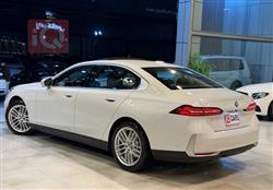 بي ام دبليو الفئة 5